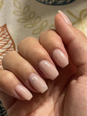 I am very picky about where I get my nails done as I want them perfect but at a reasonable price. . Nails plus park ridge